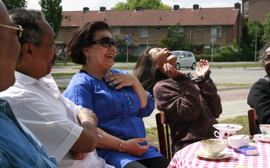 De kunst van het spelen met senioren